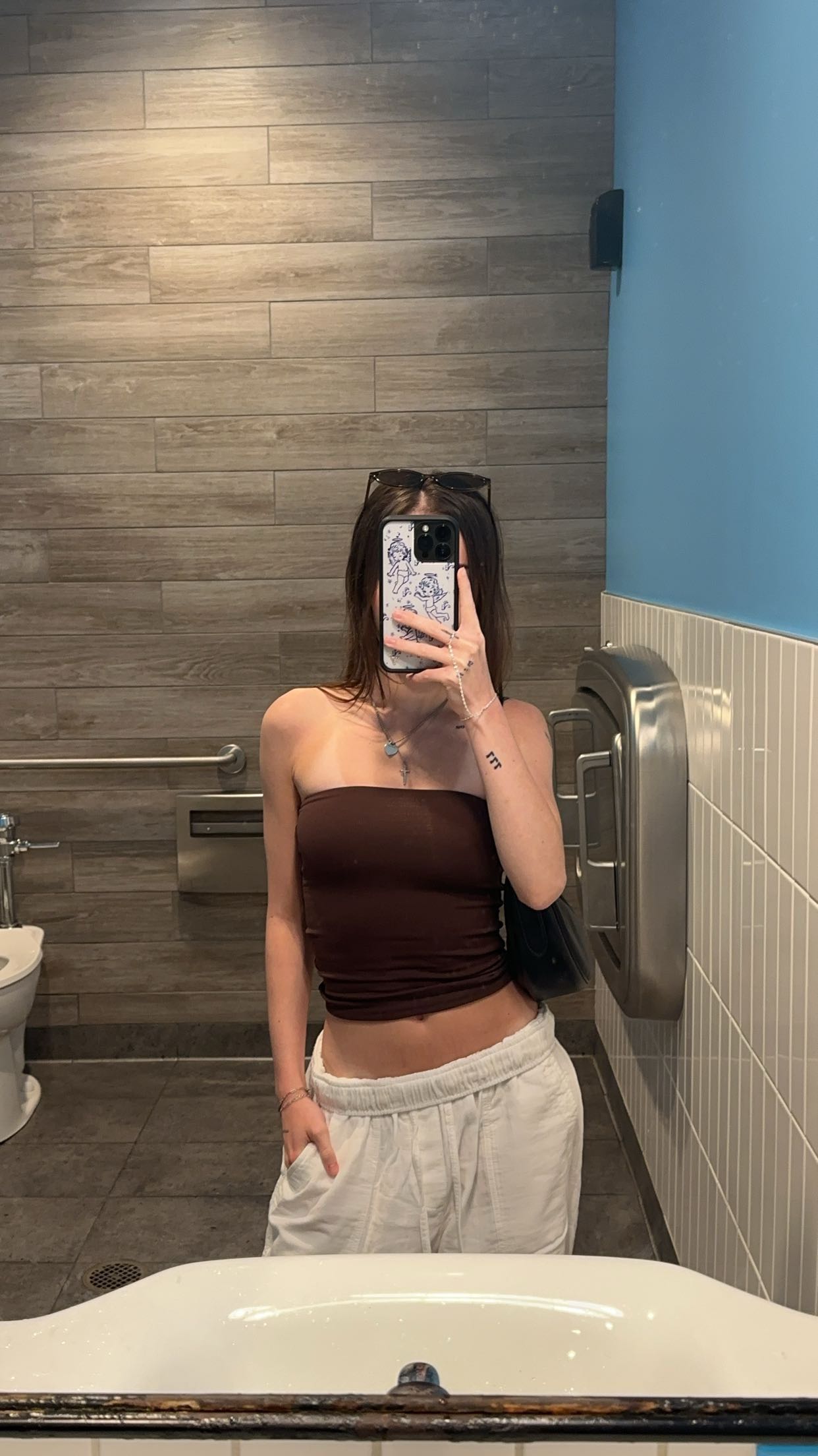 keab01 snapchat image archive image