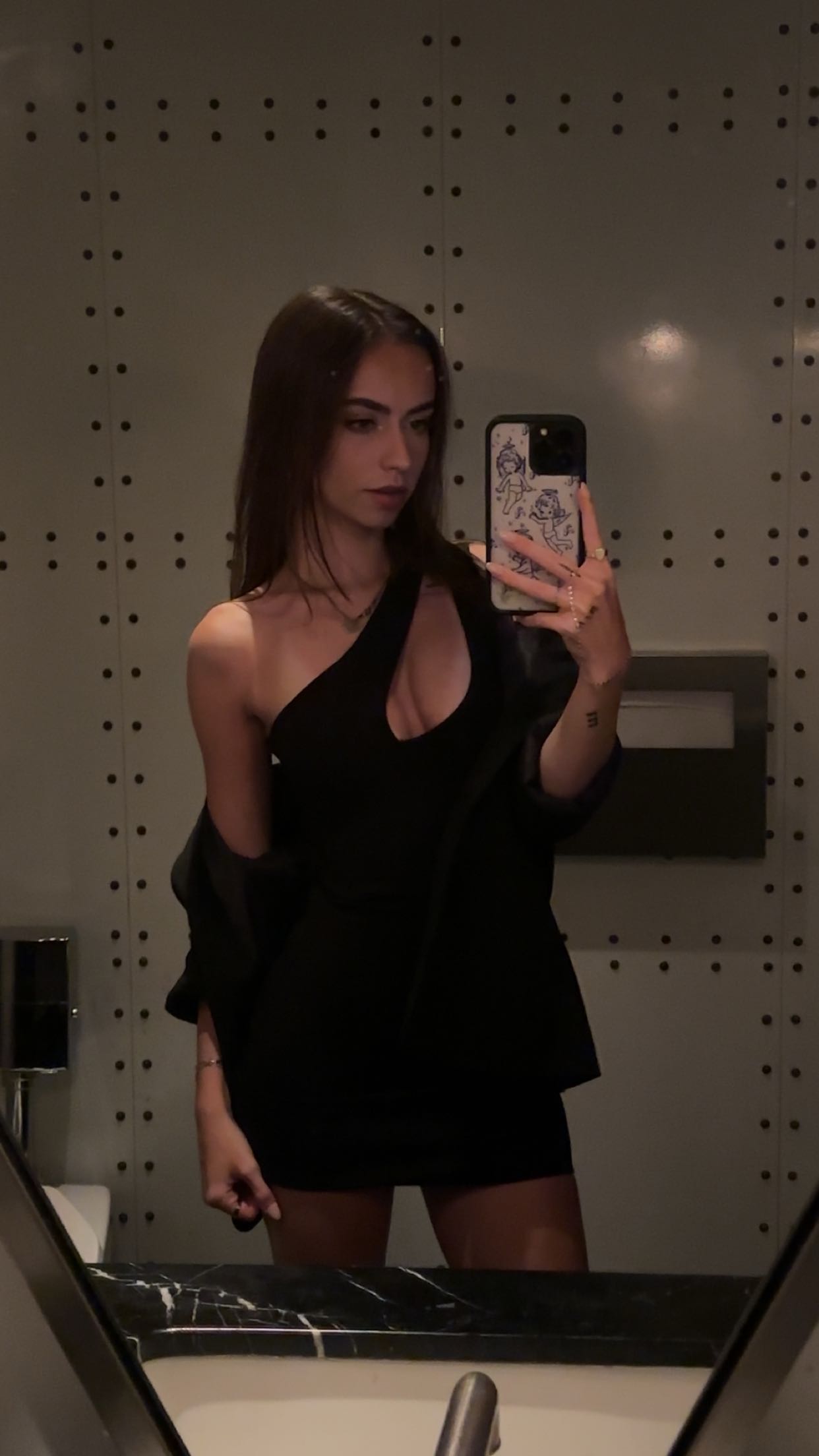 keab01 snapchat image archive image