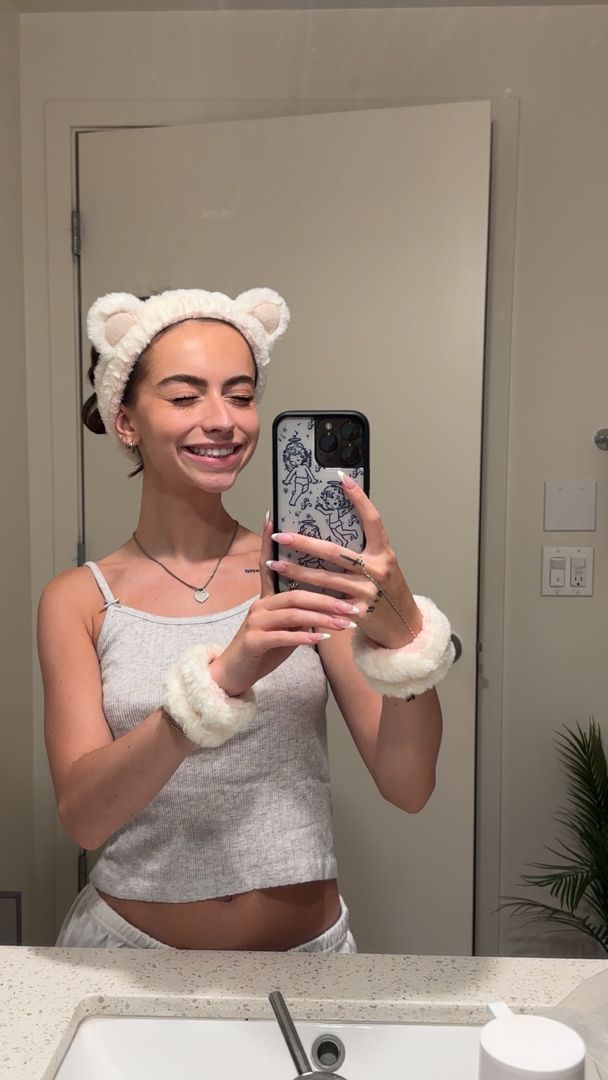 keab01 snapchat image archive image