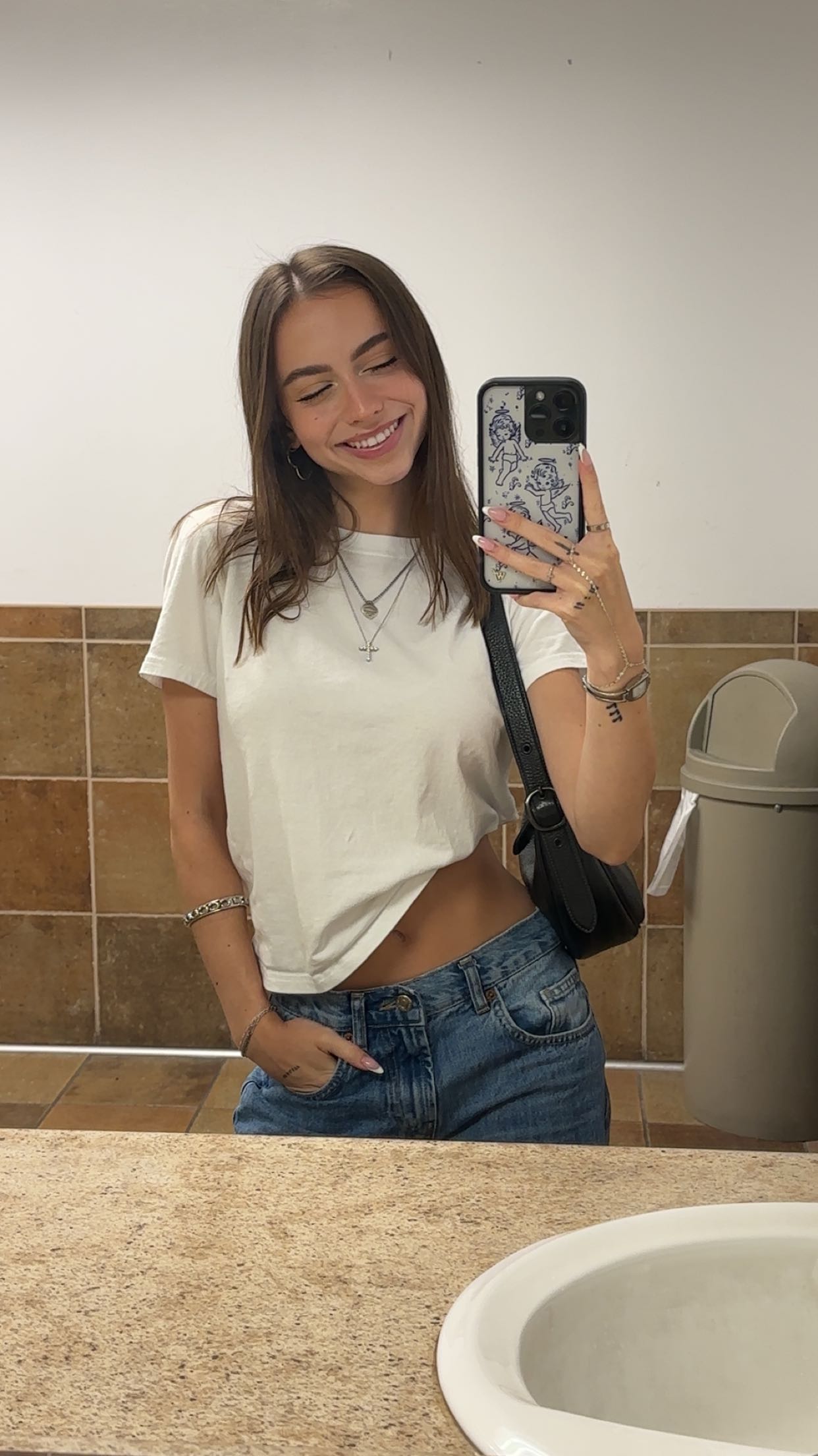 keab01 snapchat image archive image