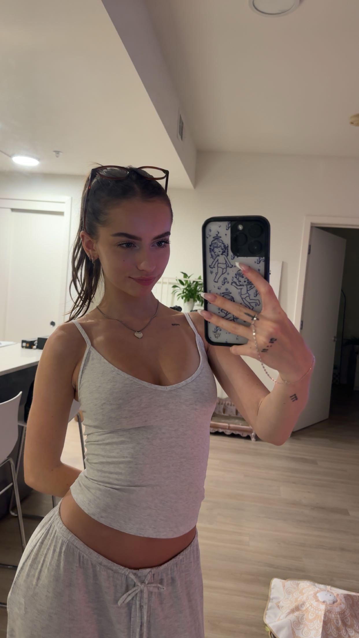 keab01 snapchat image archive image