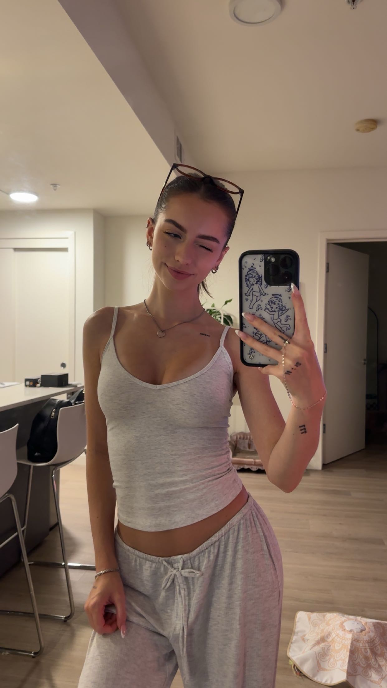 keab01 snapchat image archive image