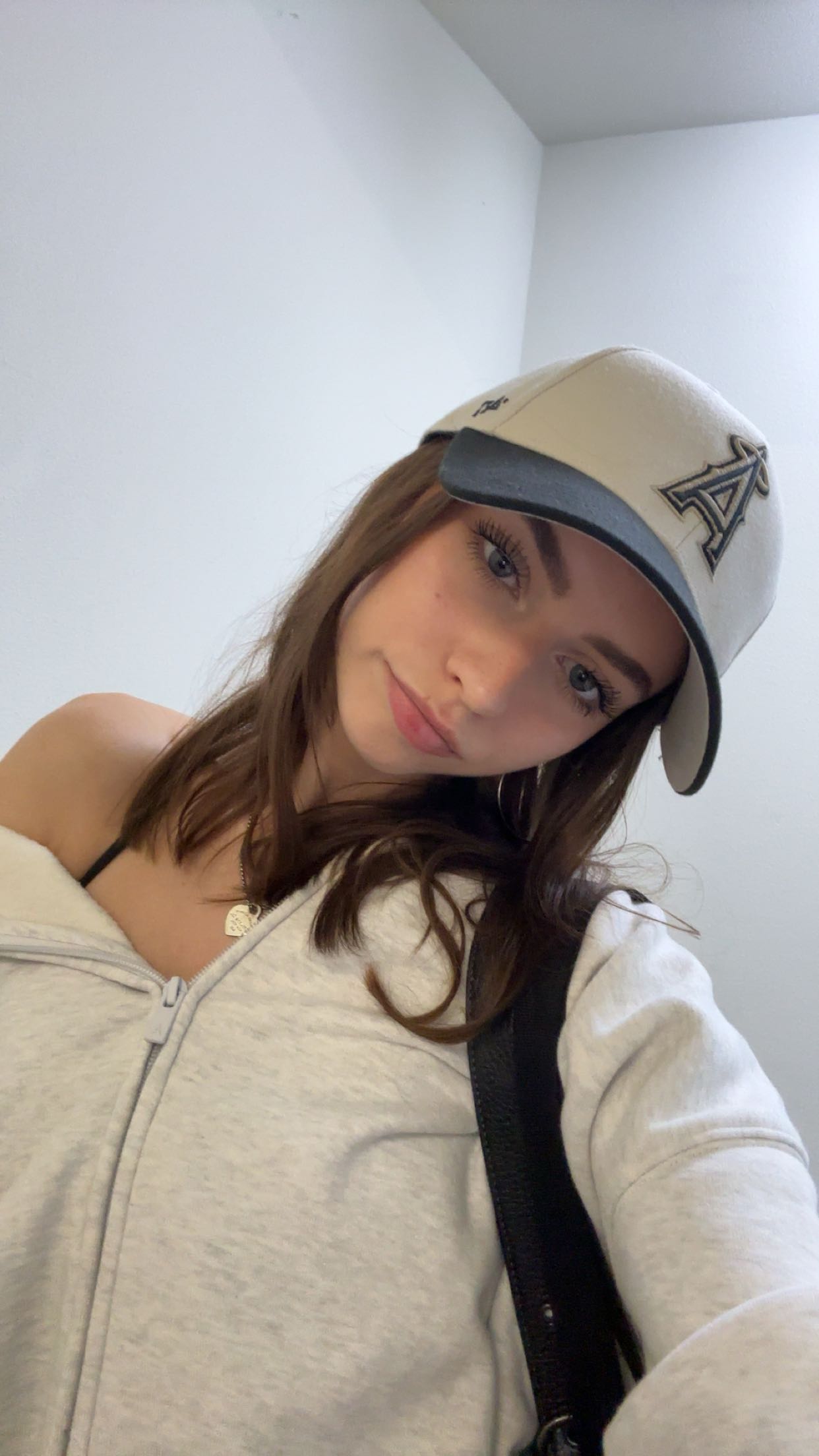 keab01 snapchat image archive image