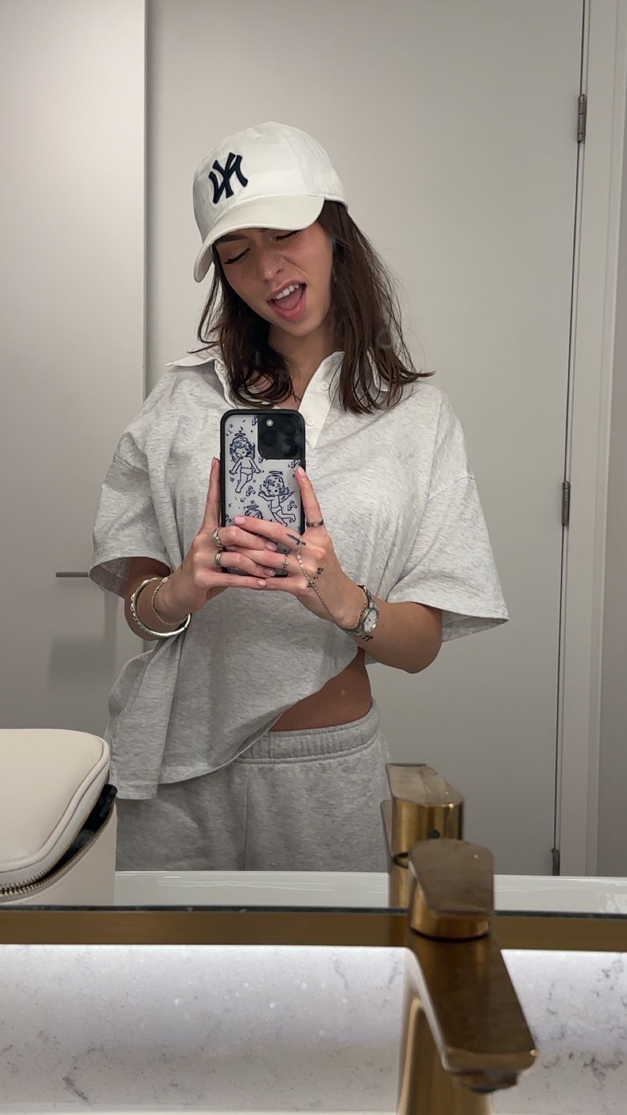 keab01 snapchat image archive image