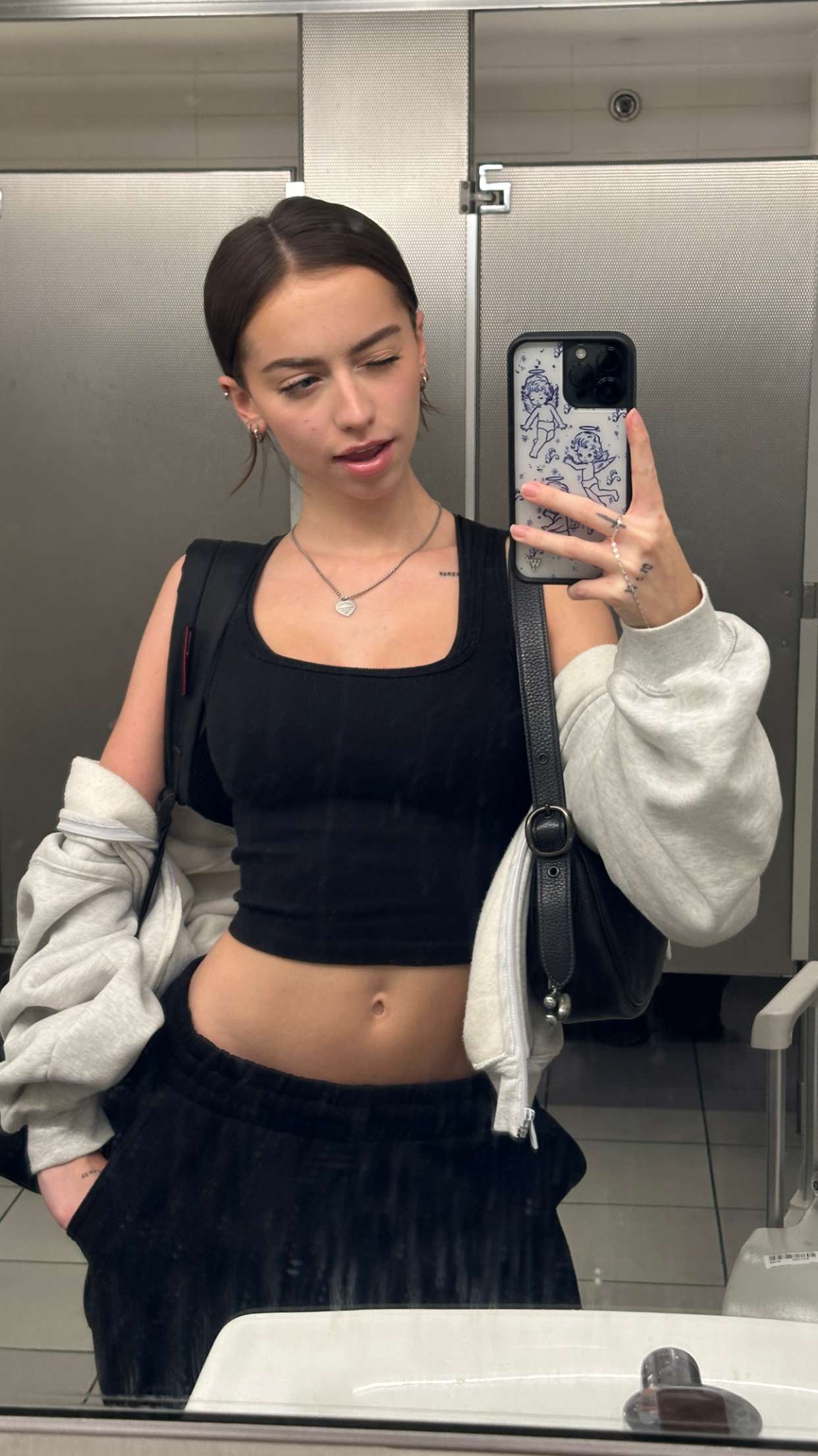 keab01 snapchat image archive image