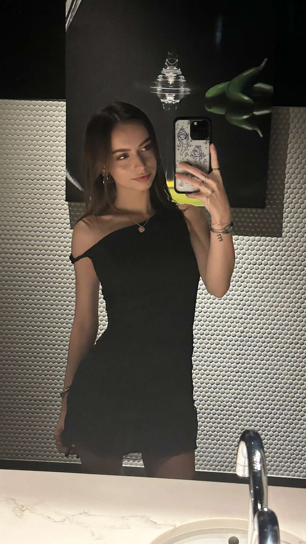 keab01 snapchat image archive image