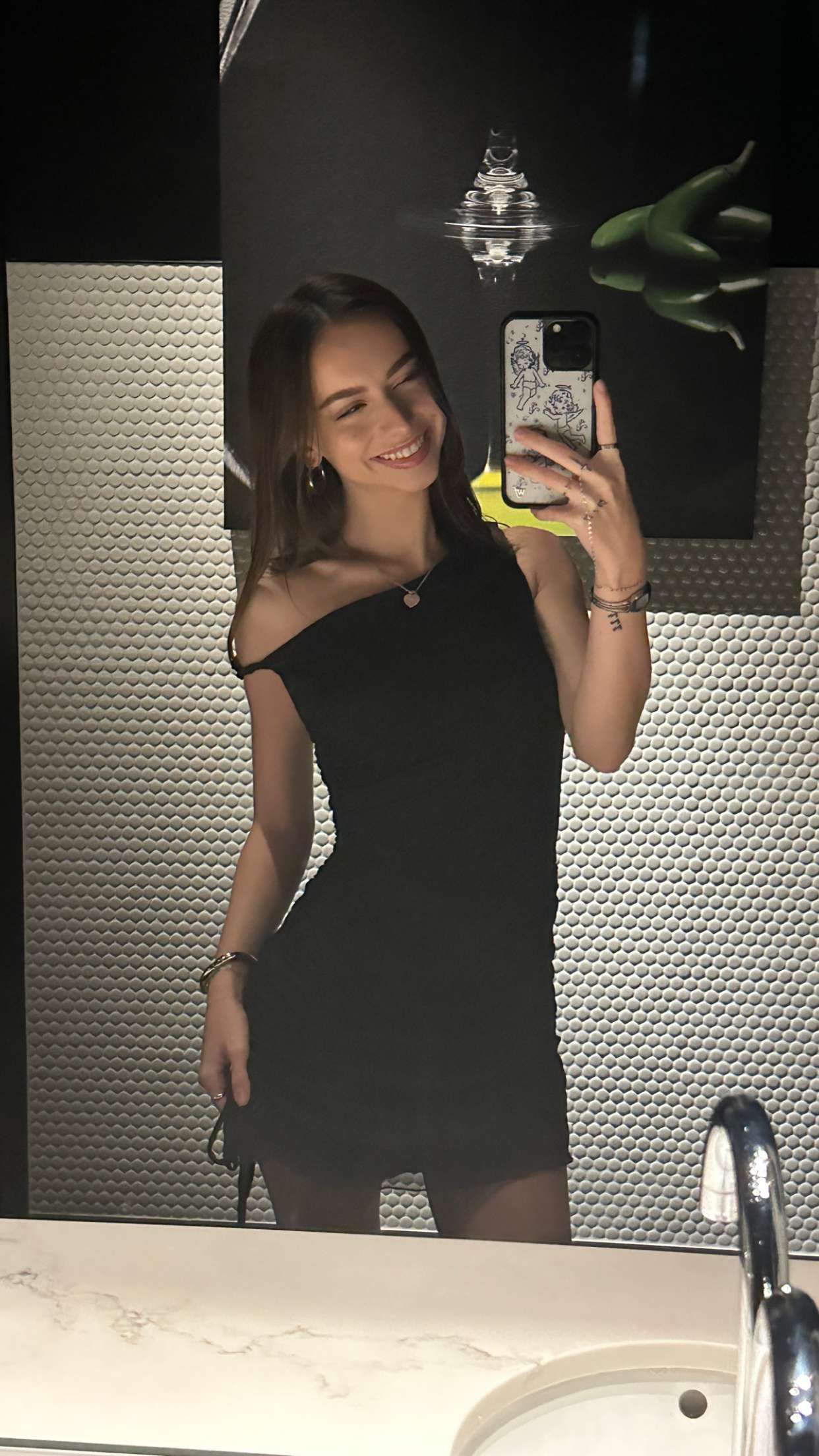 keab01 snapchat image archive image