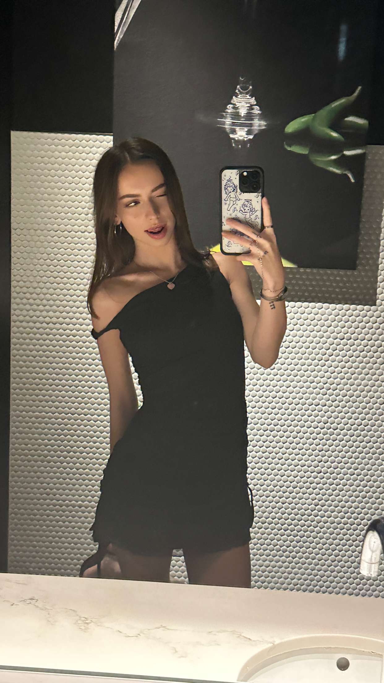 keab01 snapchat image archive image