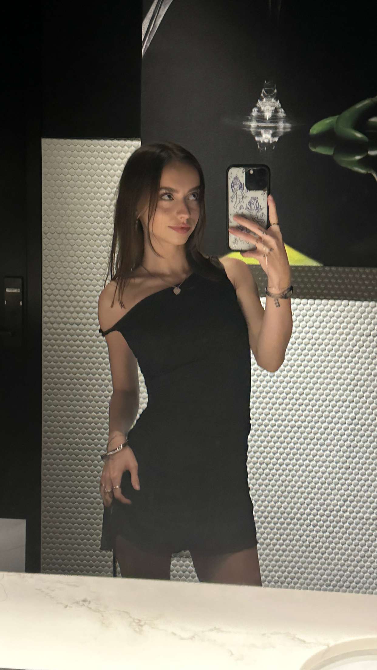 keab01 snapchat image archive image