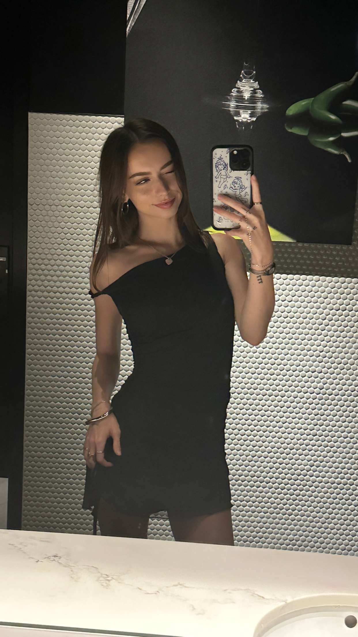 keab01 snapchat image archive image