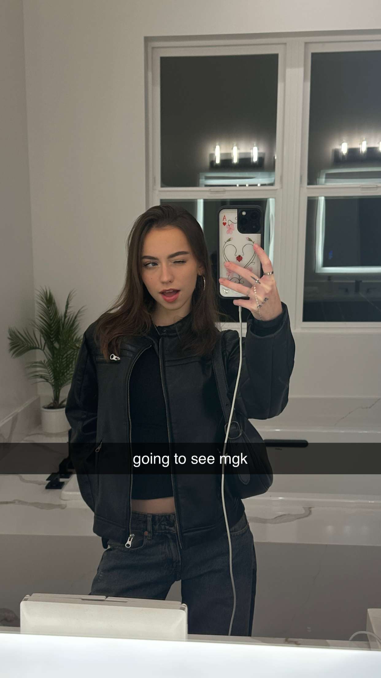 keab01 snapchat image archive image