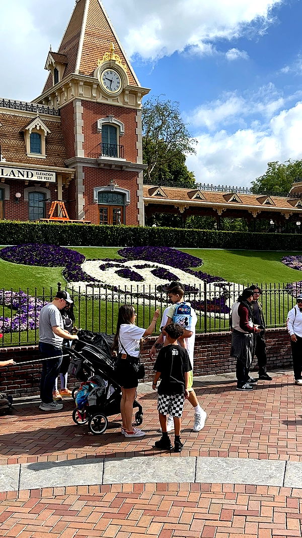 kendallwheelerr image ~ Altpins