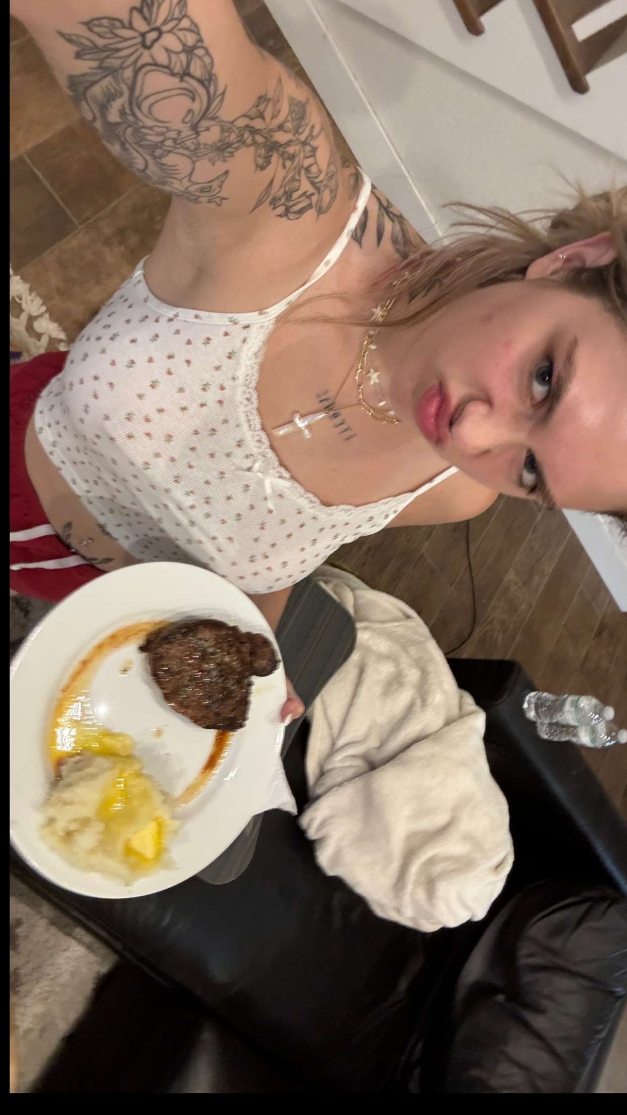 kkierstenking snapchat image archive image