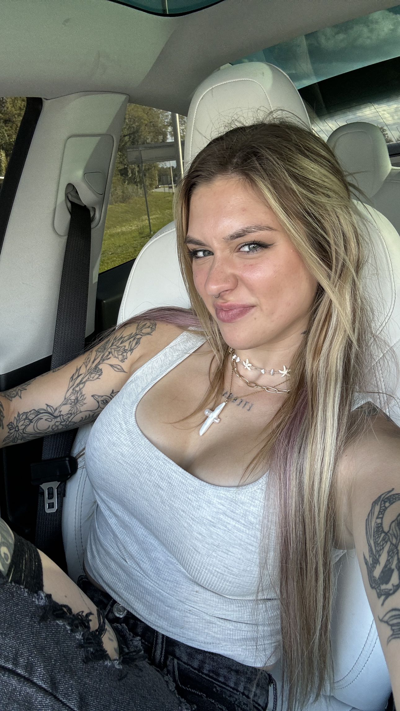 kkierstenking snapchat image archive image