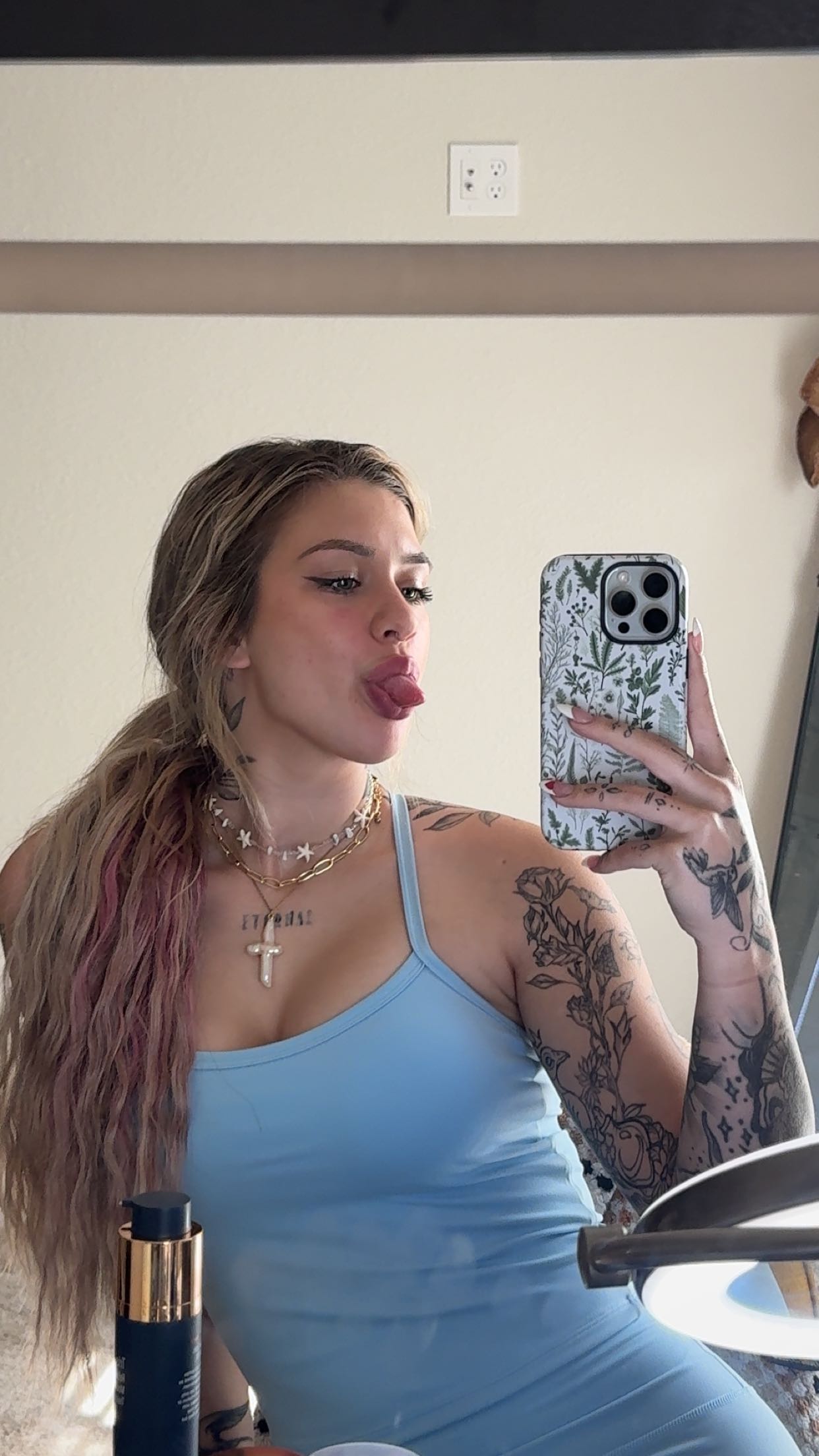 kkierstenking snapchat image archive image