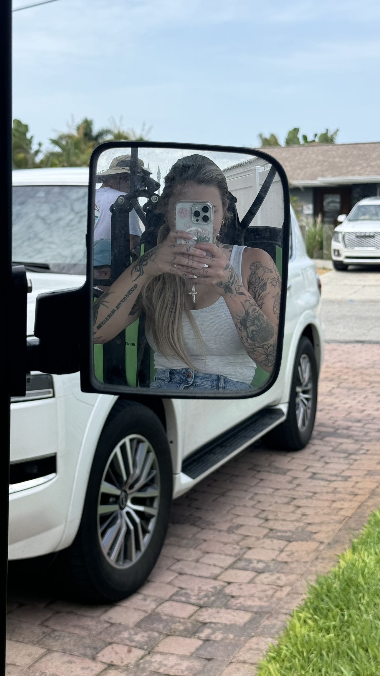 kkierstenking snapchat image archive image