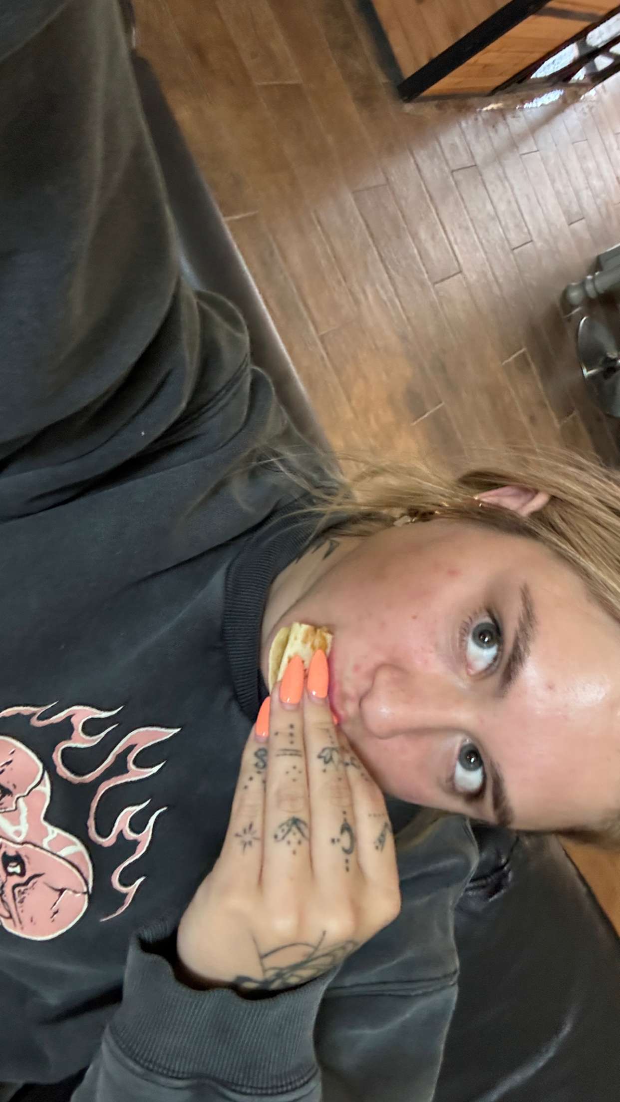 kkierstenking snapchat image archive image