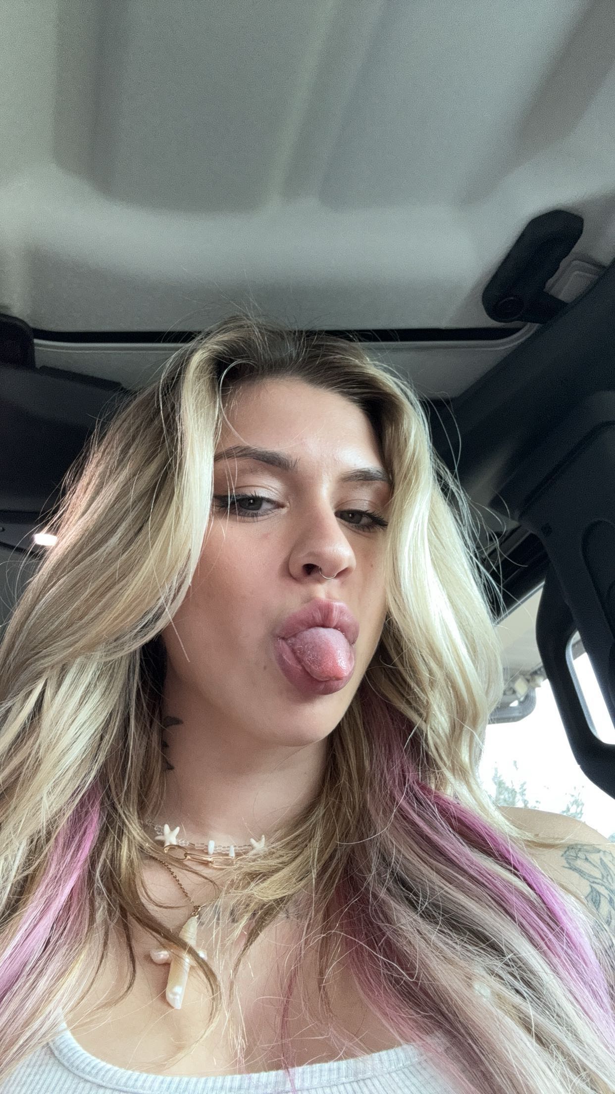 kkierstenking snapchat image archive image