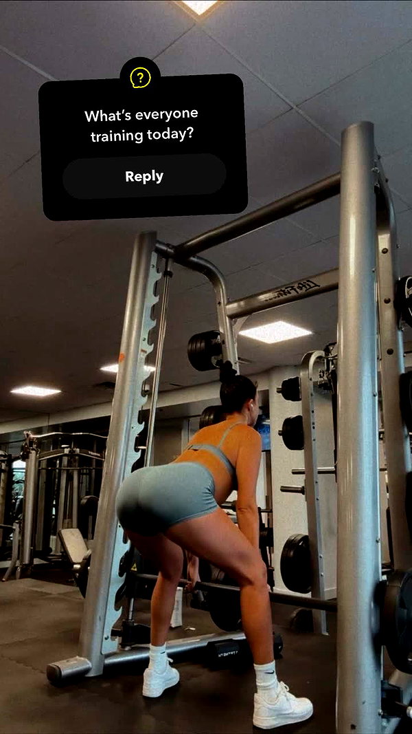 knolldoll snapchat image archive image