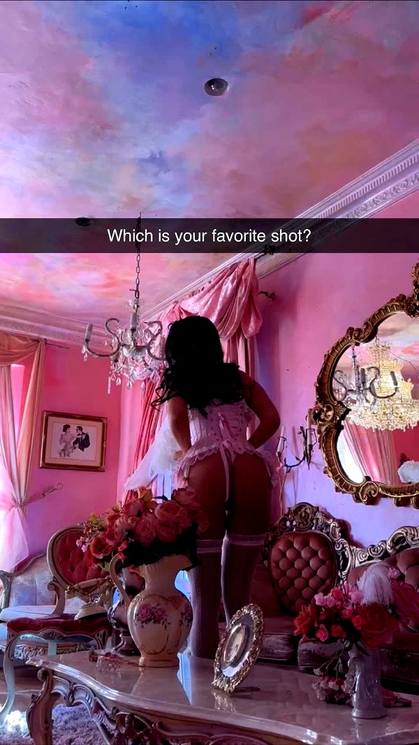 knolldoll snapchat image archive image