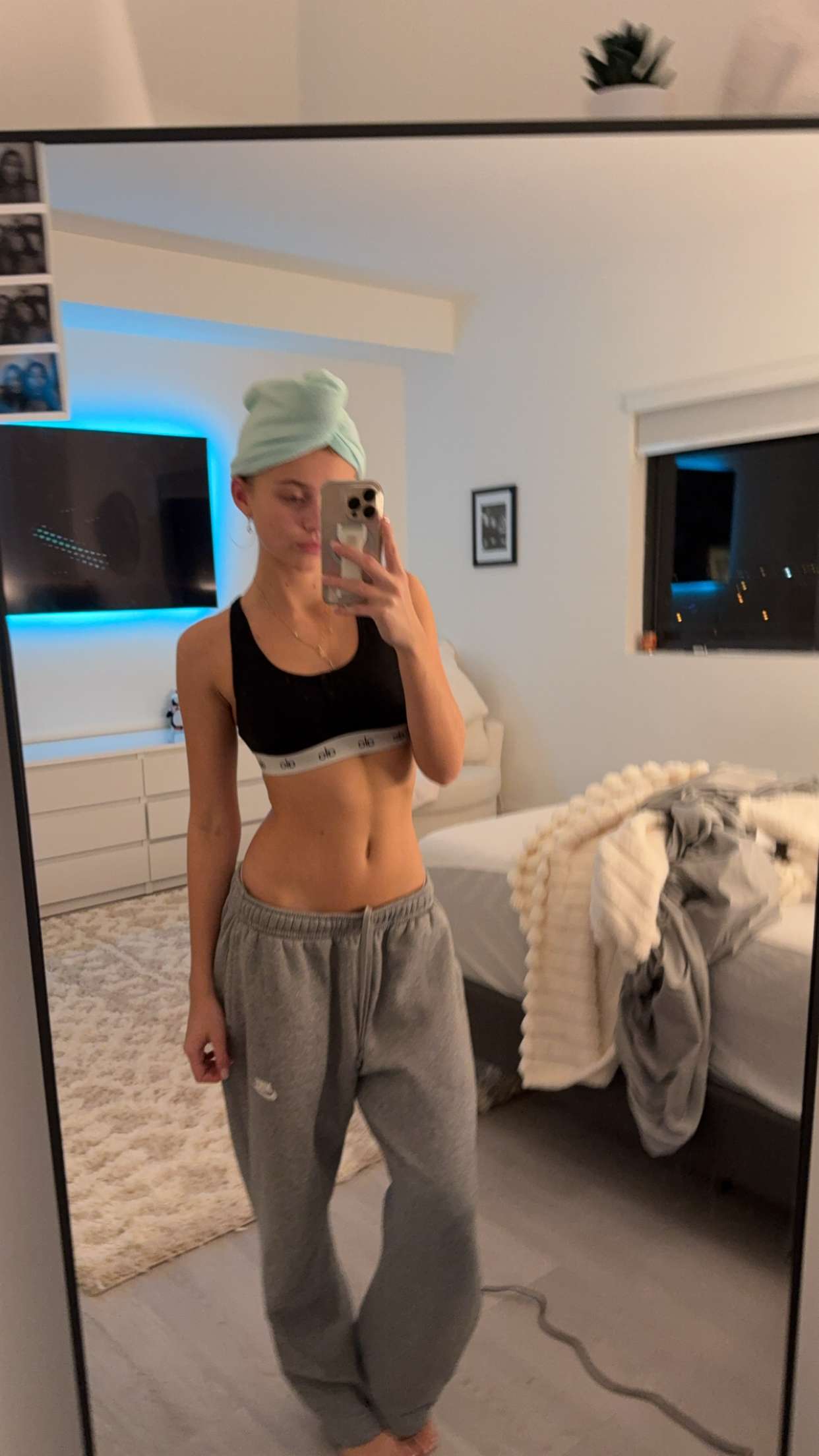 kydoddss snapchat image archive image