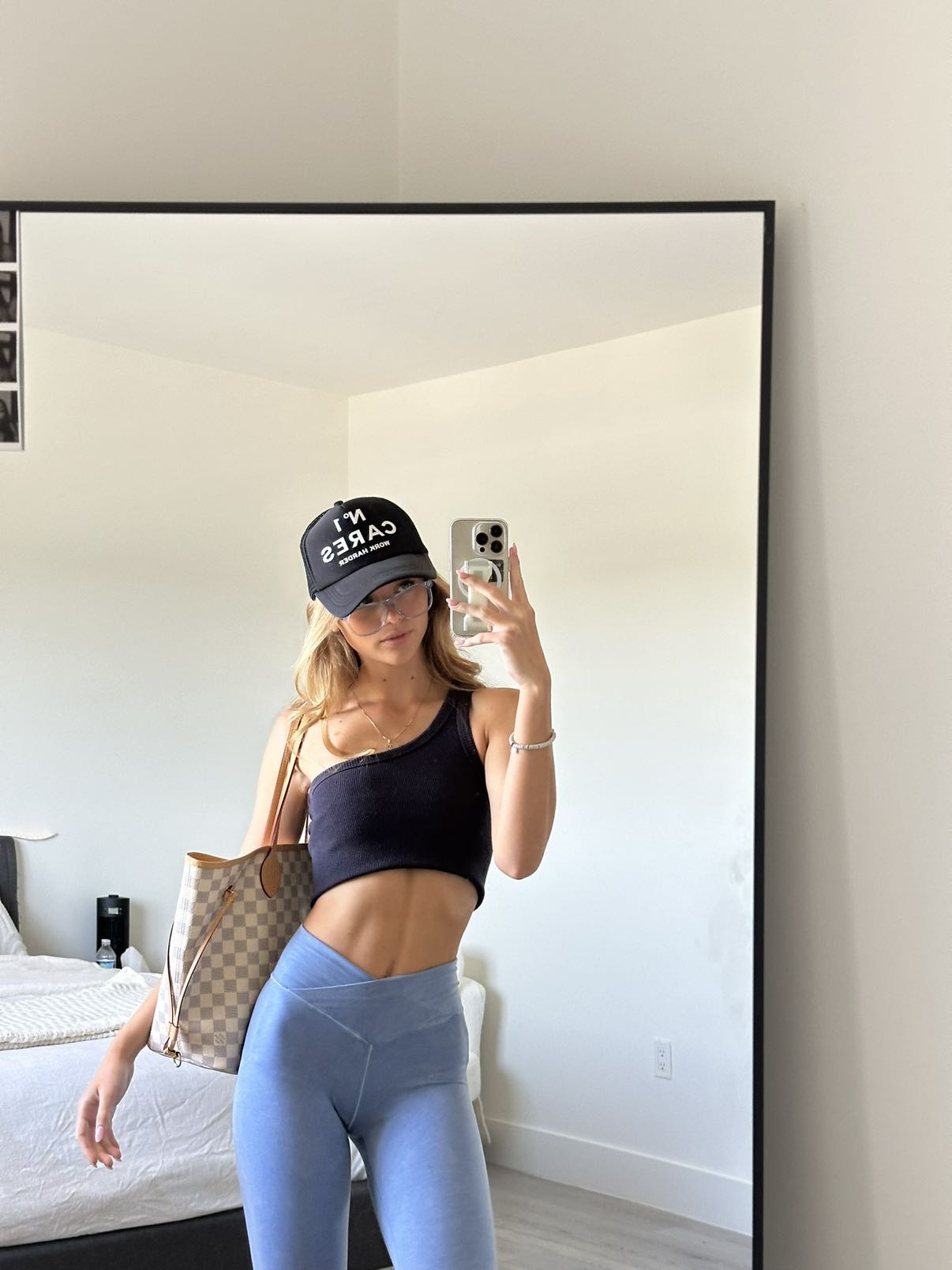 kydoddss snapchat image archive image