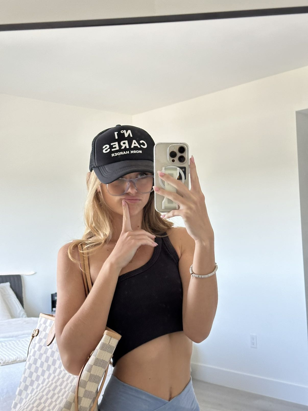 kydoddss snapchat image archive image