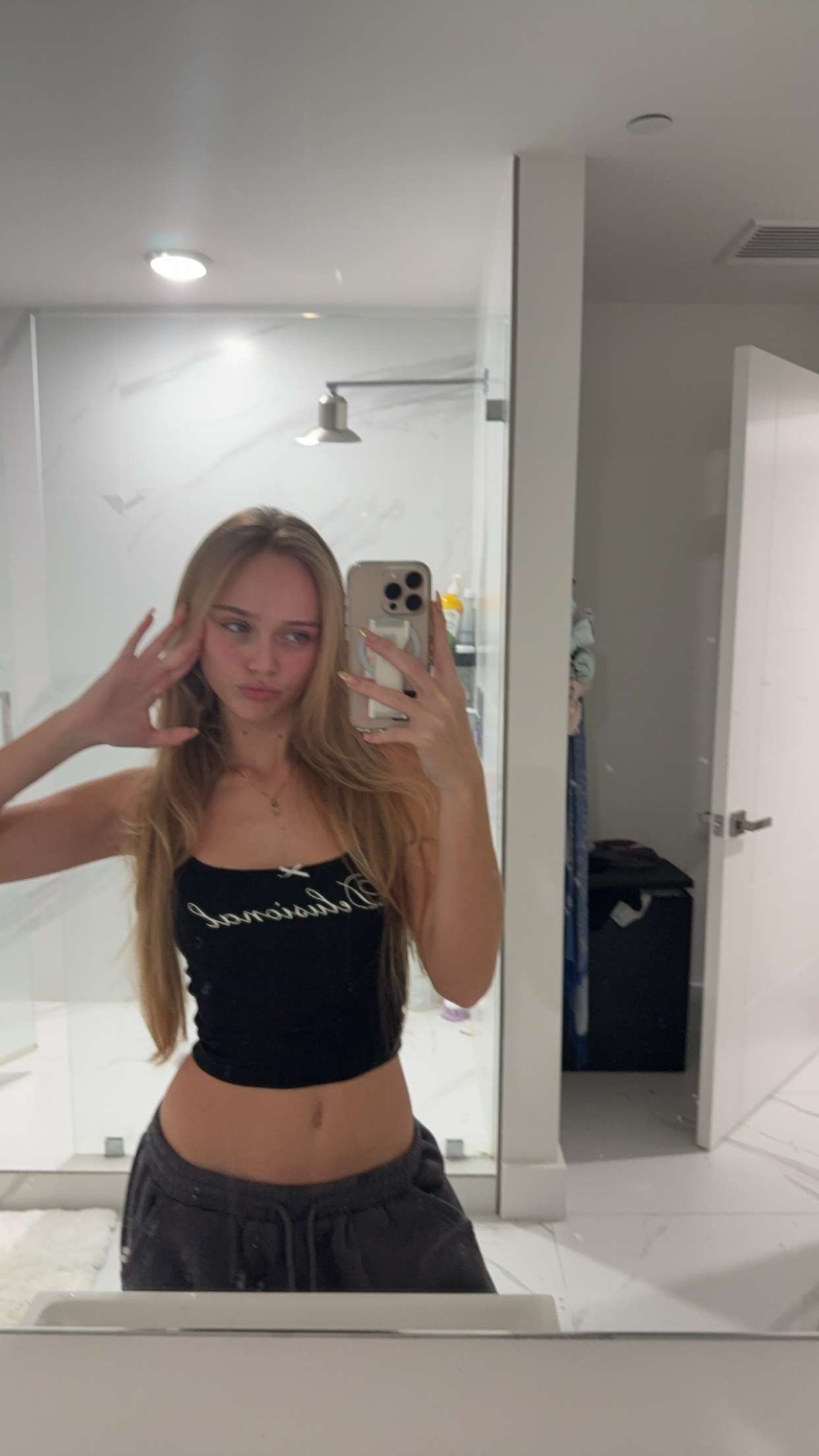 kydoddss snapchat image archive image