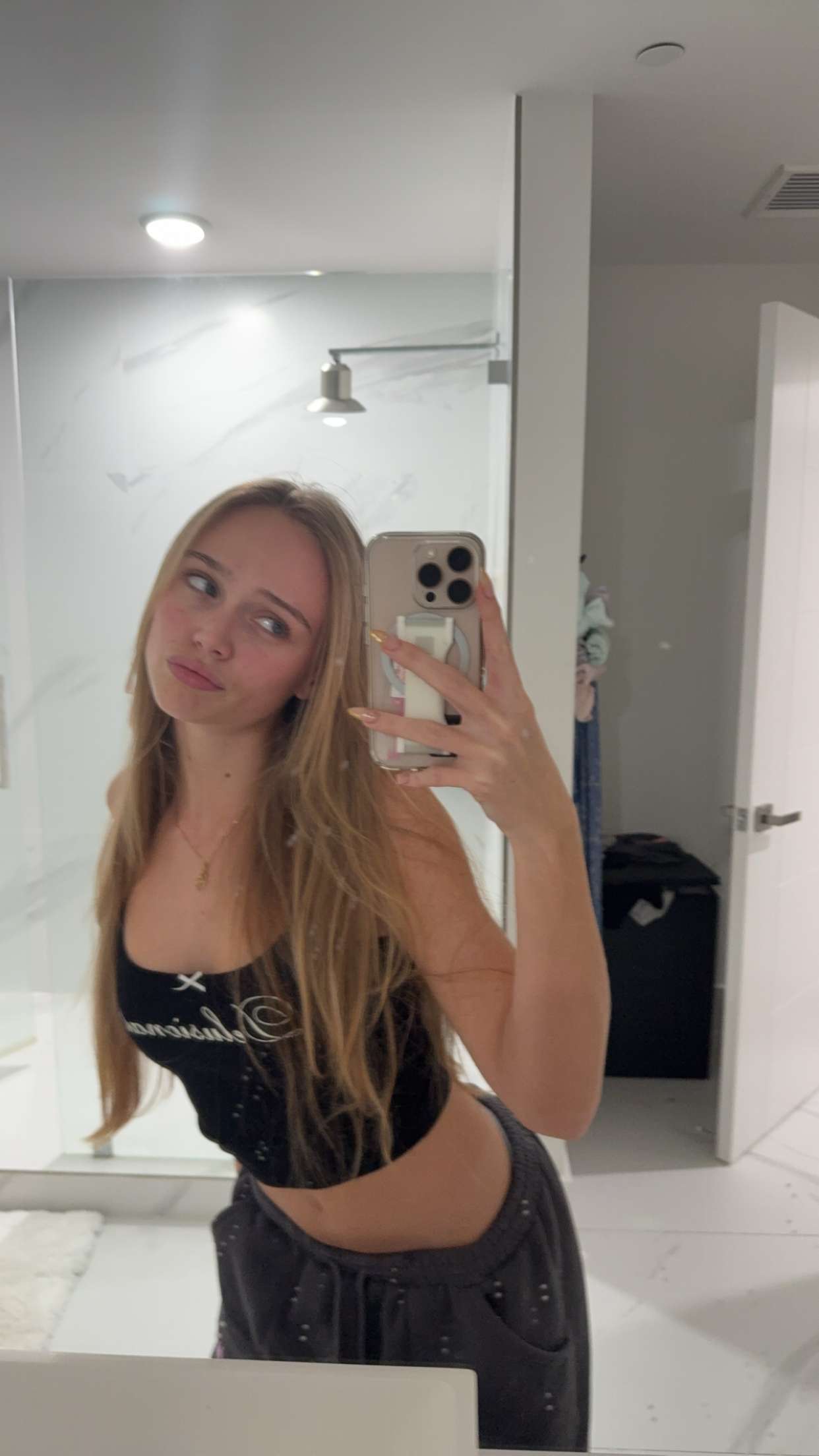 kydoddss snapchat image archive image