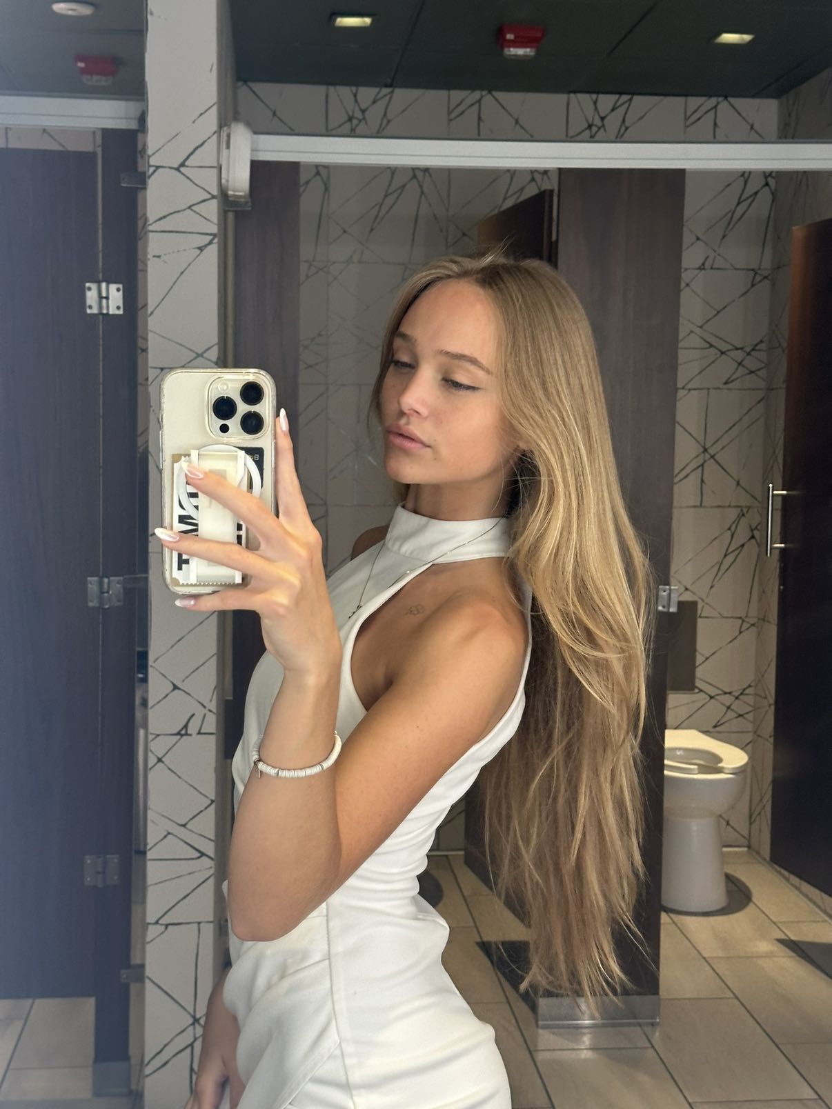 kydoddss snapchat image archive image