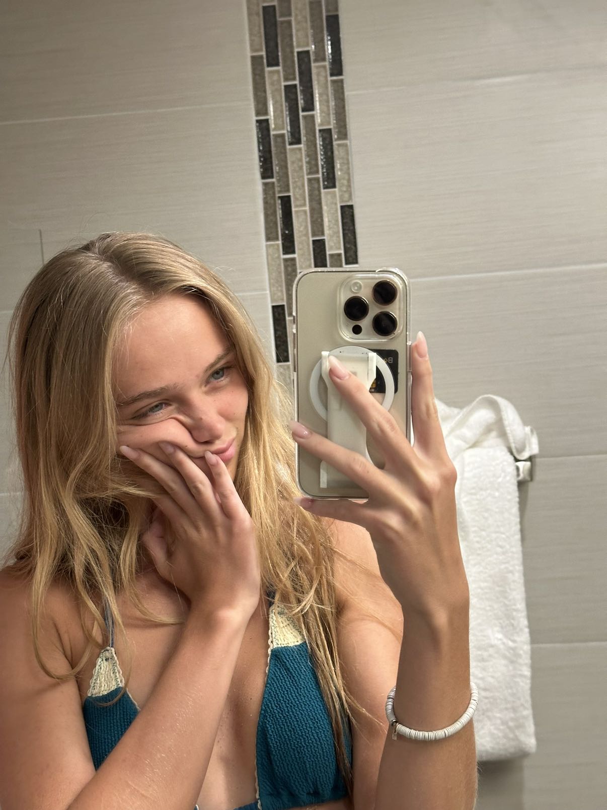 kydoddss snapchat image archive image