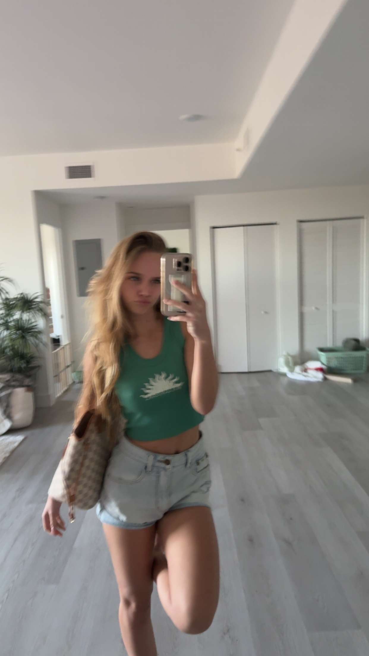 kydoddss snapchat image archive image