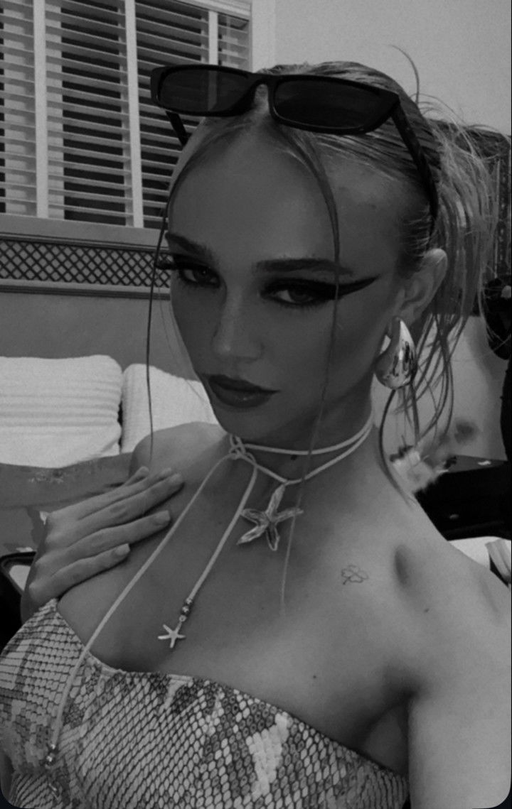 kydoddss snapchat image archive image