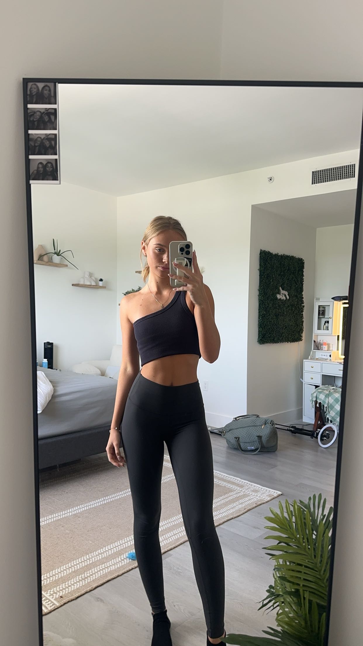 kydoddss snapchat image archive image