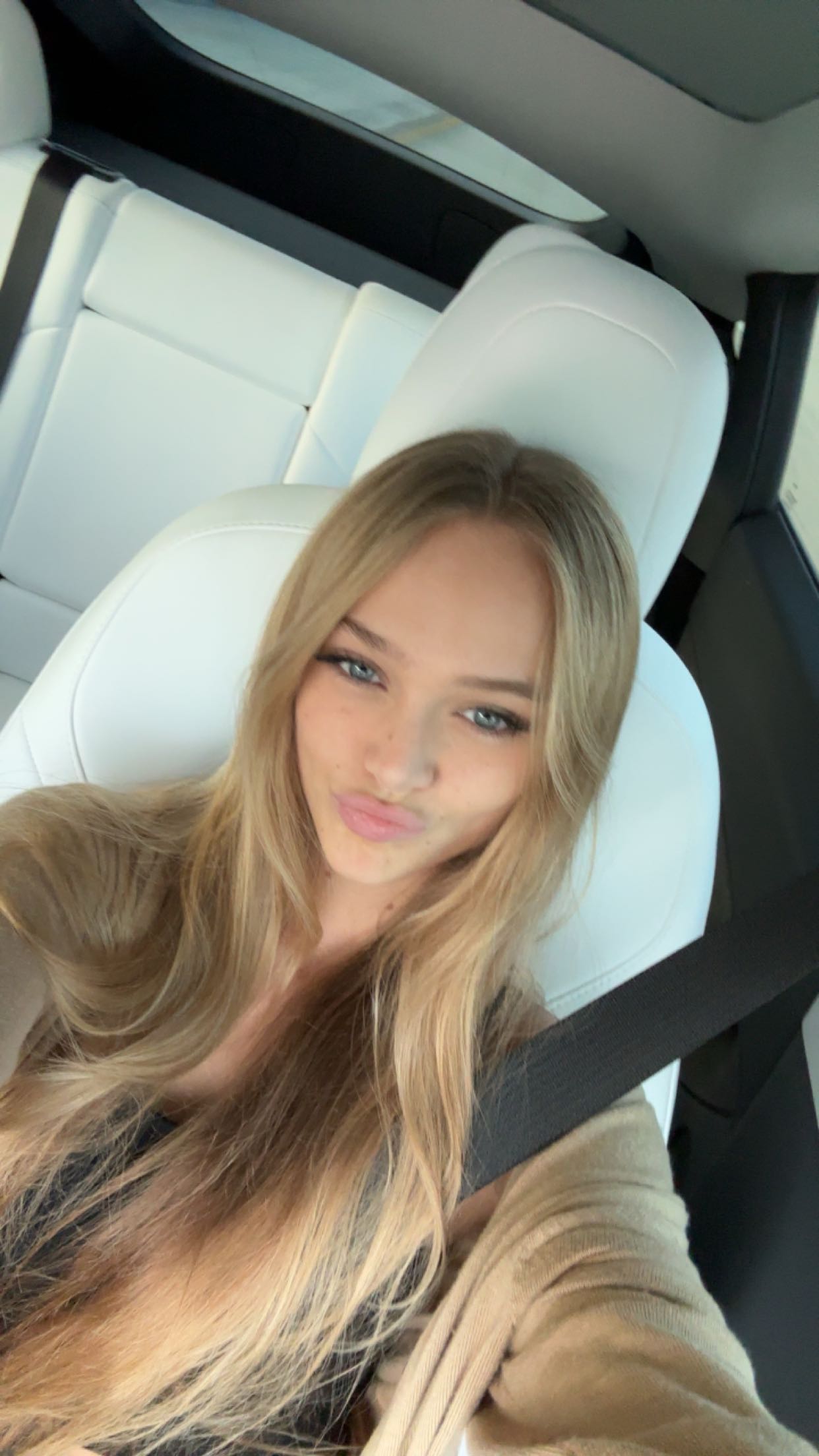 kydoddss snapchat image archive image