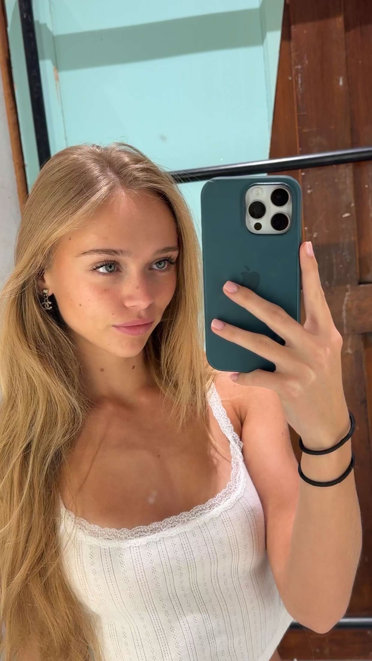 kydoddss snapchat image archive image