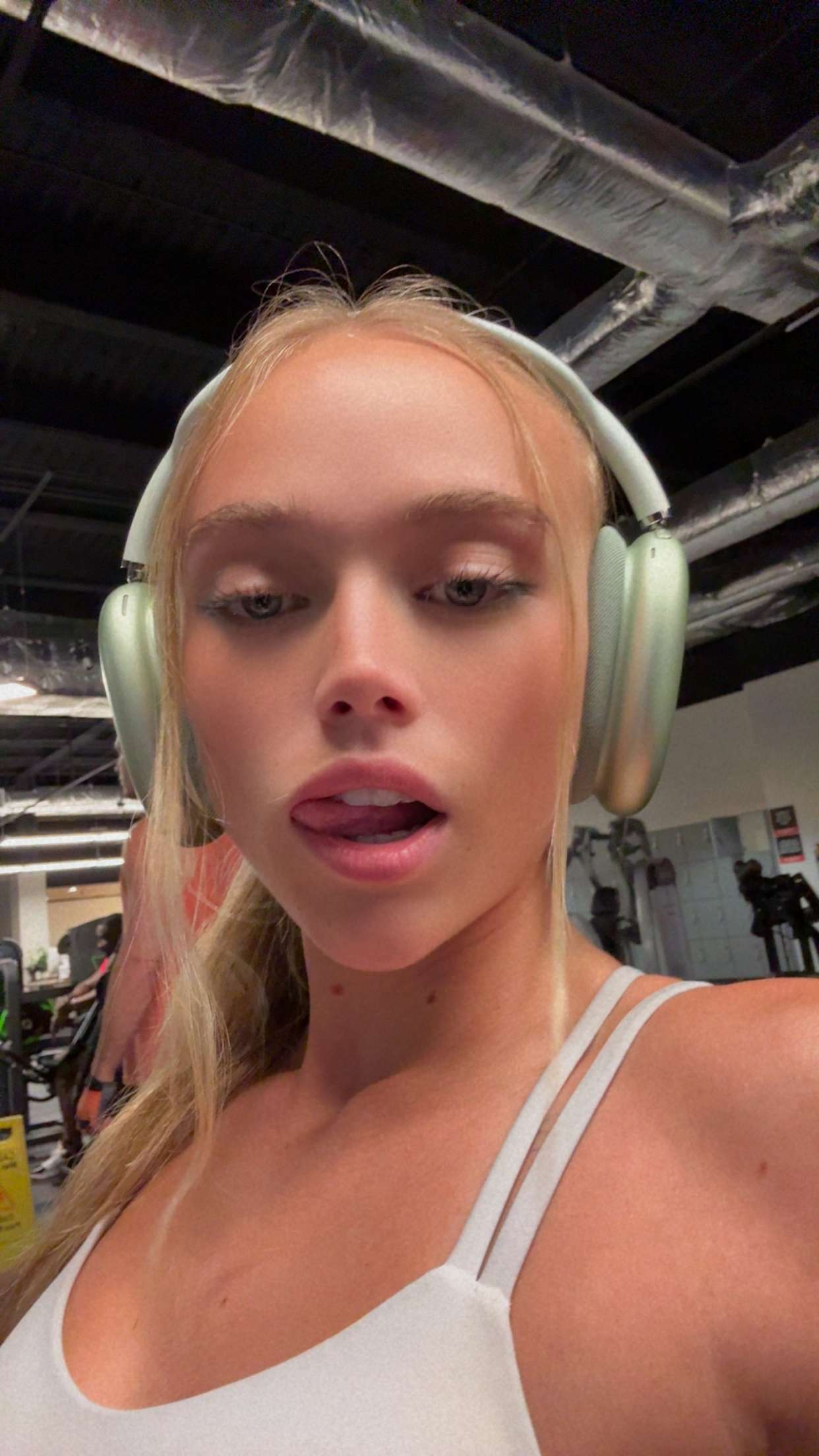 kydoddss snapchat image archive image