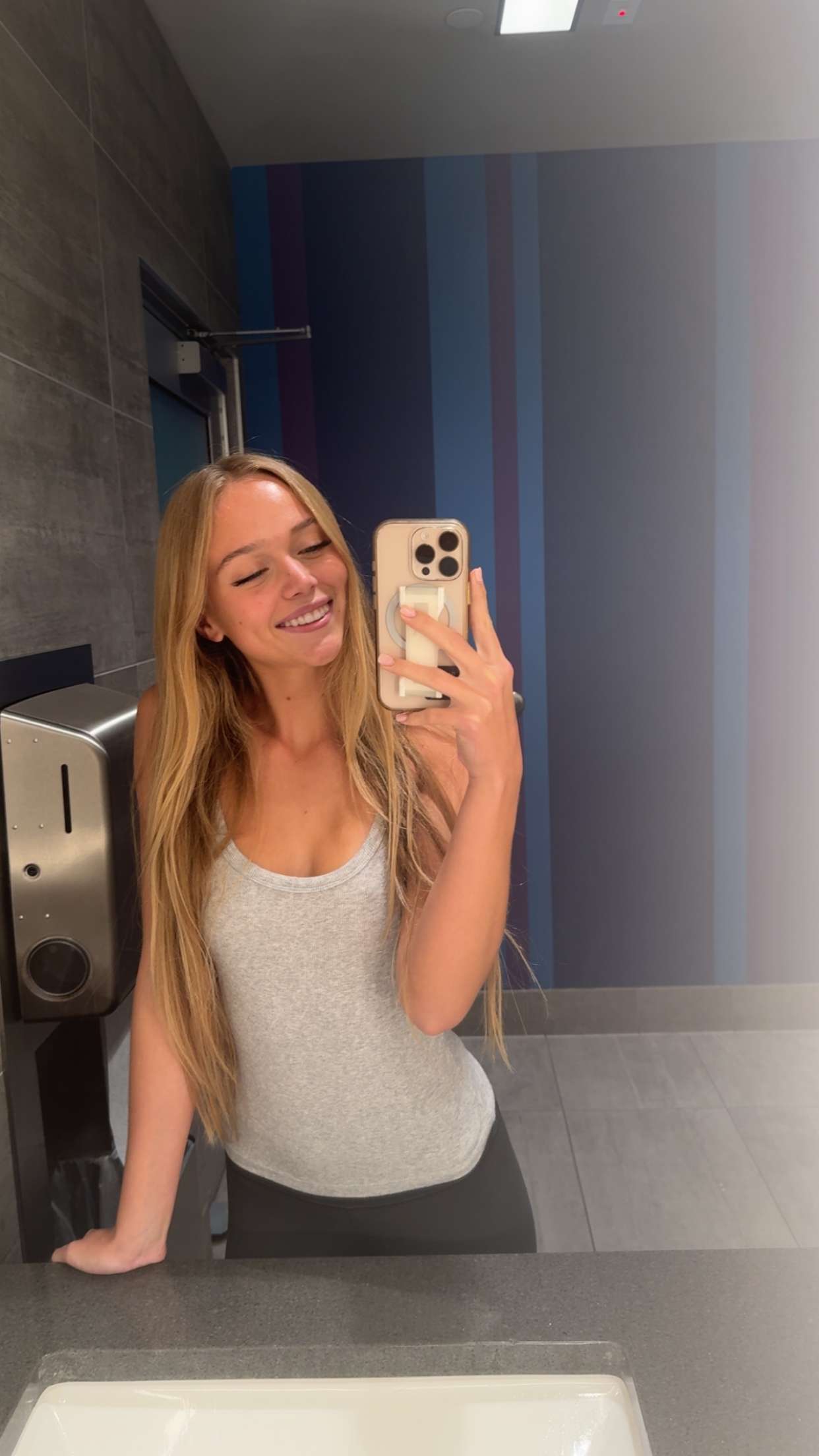 kydoddss snapchat image archive image