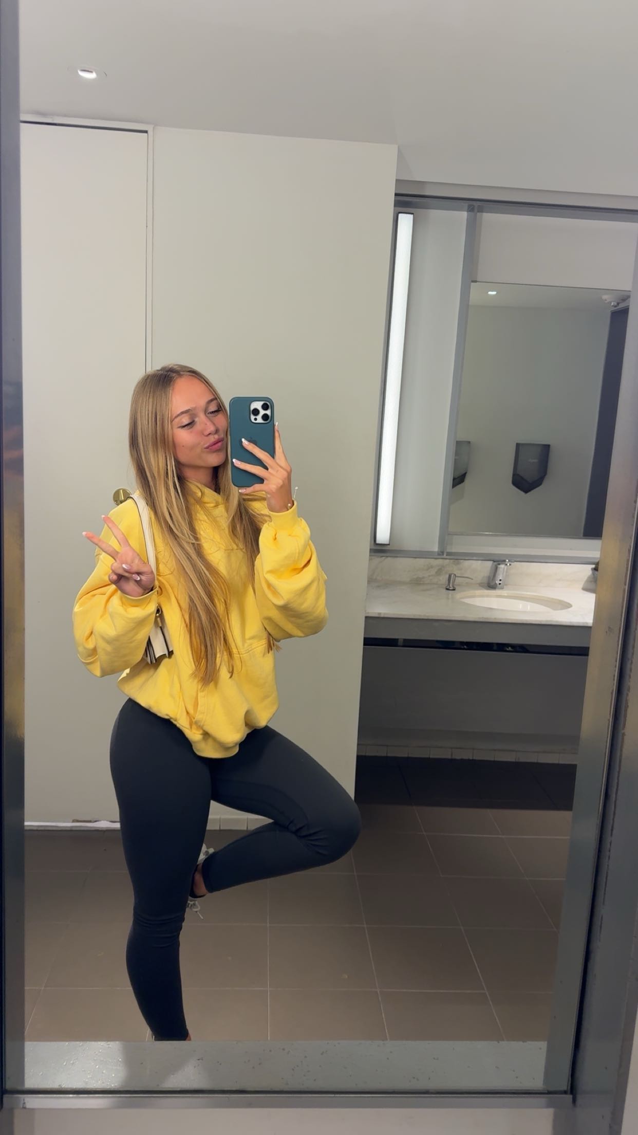 kydoddss snapchat image archive image