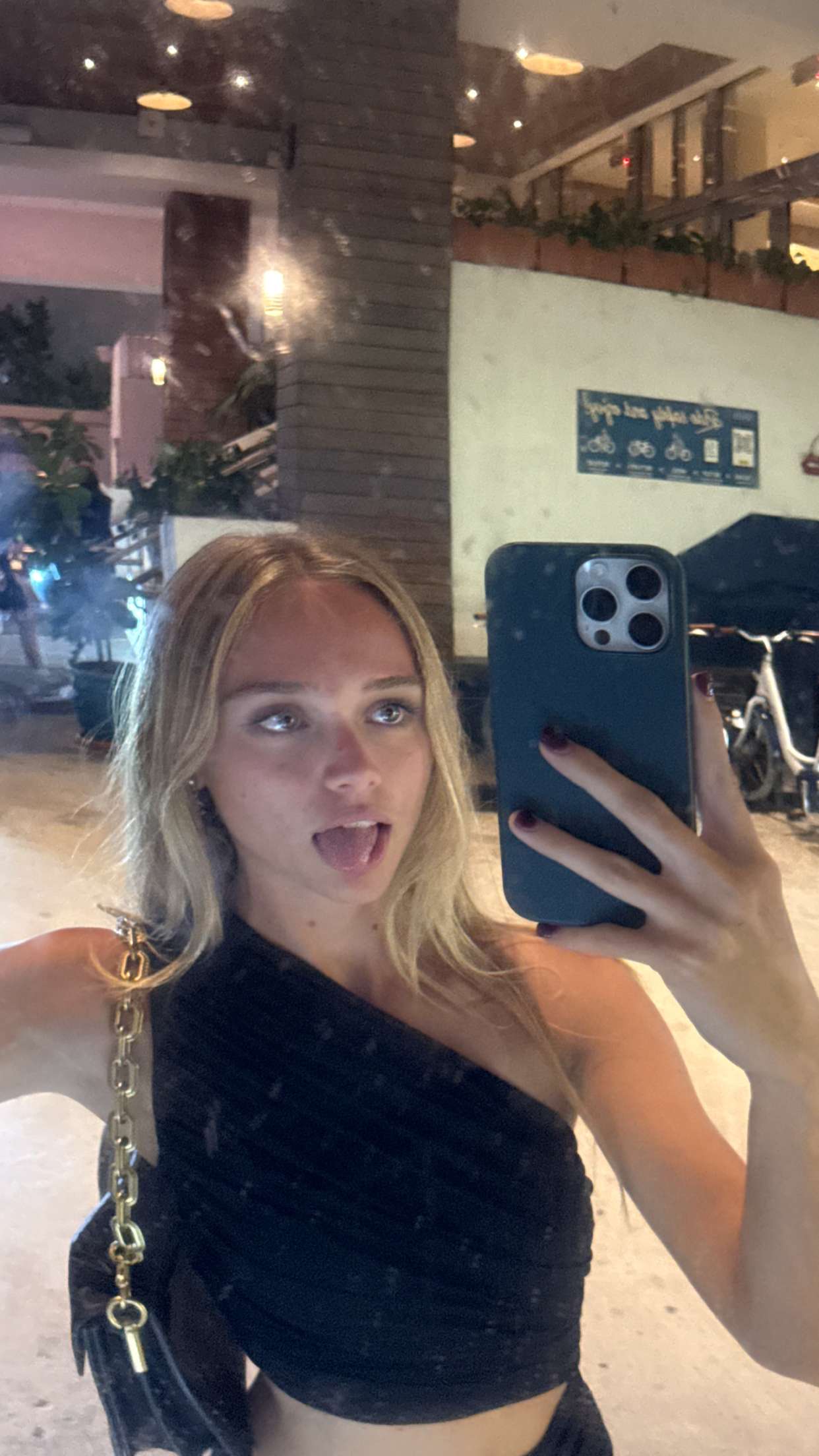 kydoddss snapchat image archive image