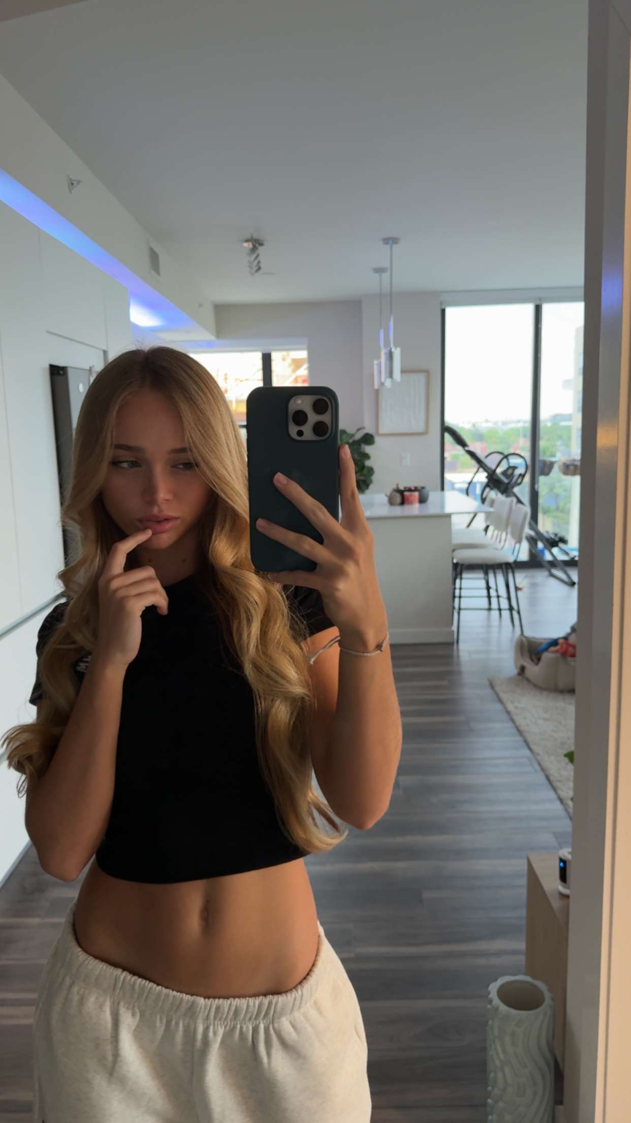 kydoddss snapchat image archive image