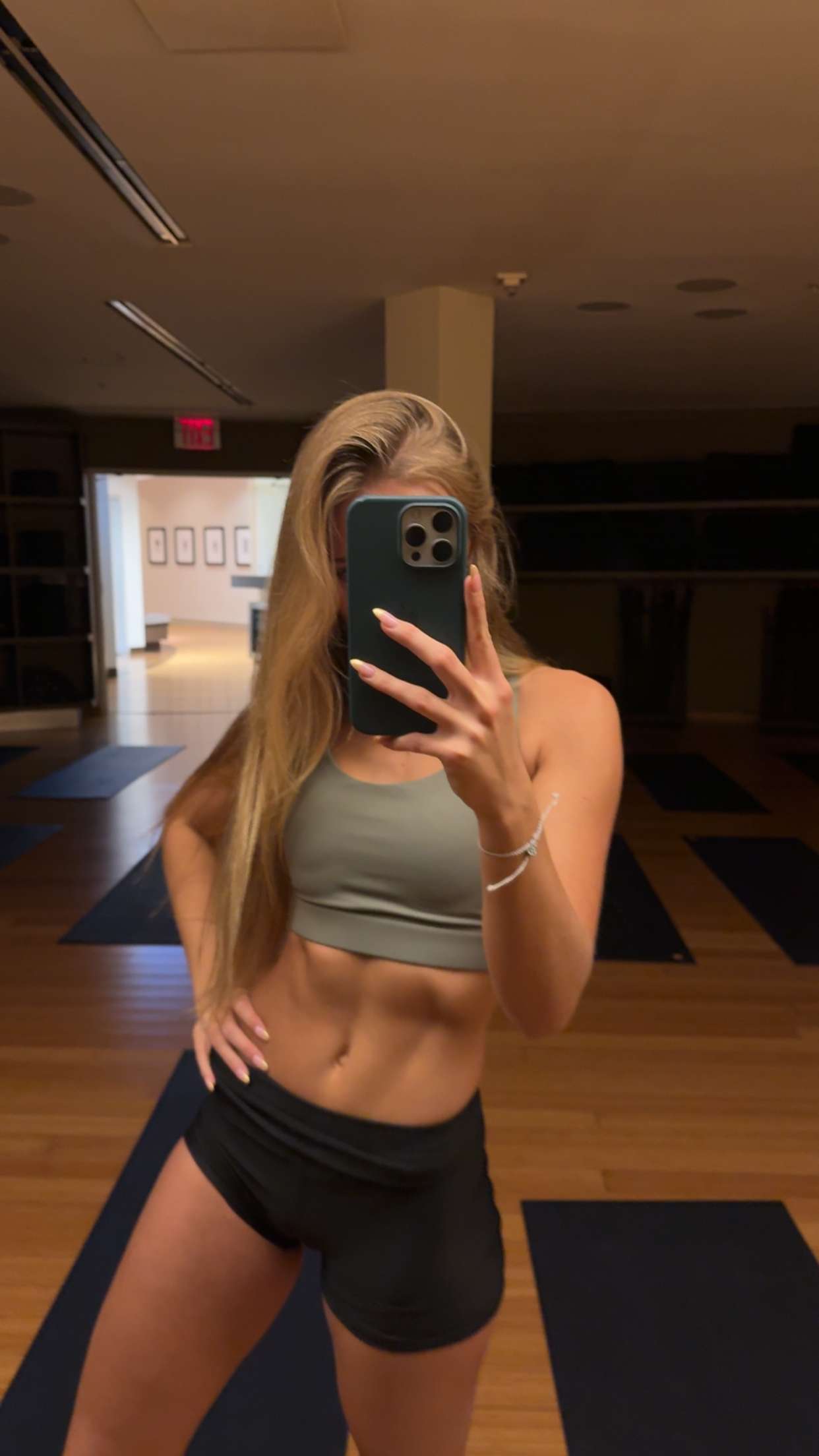 kydoddss snapchat image archive image