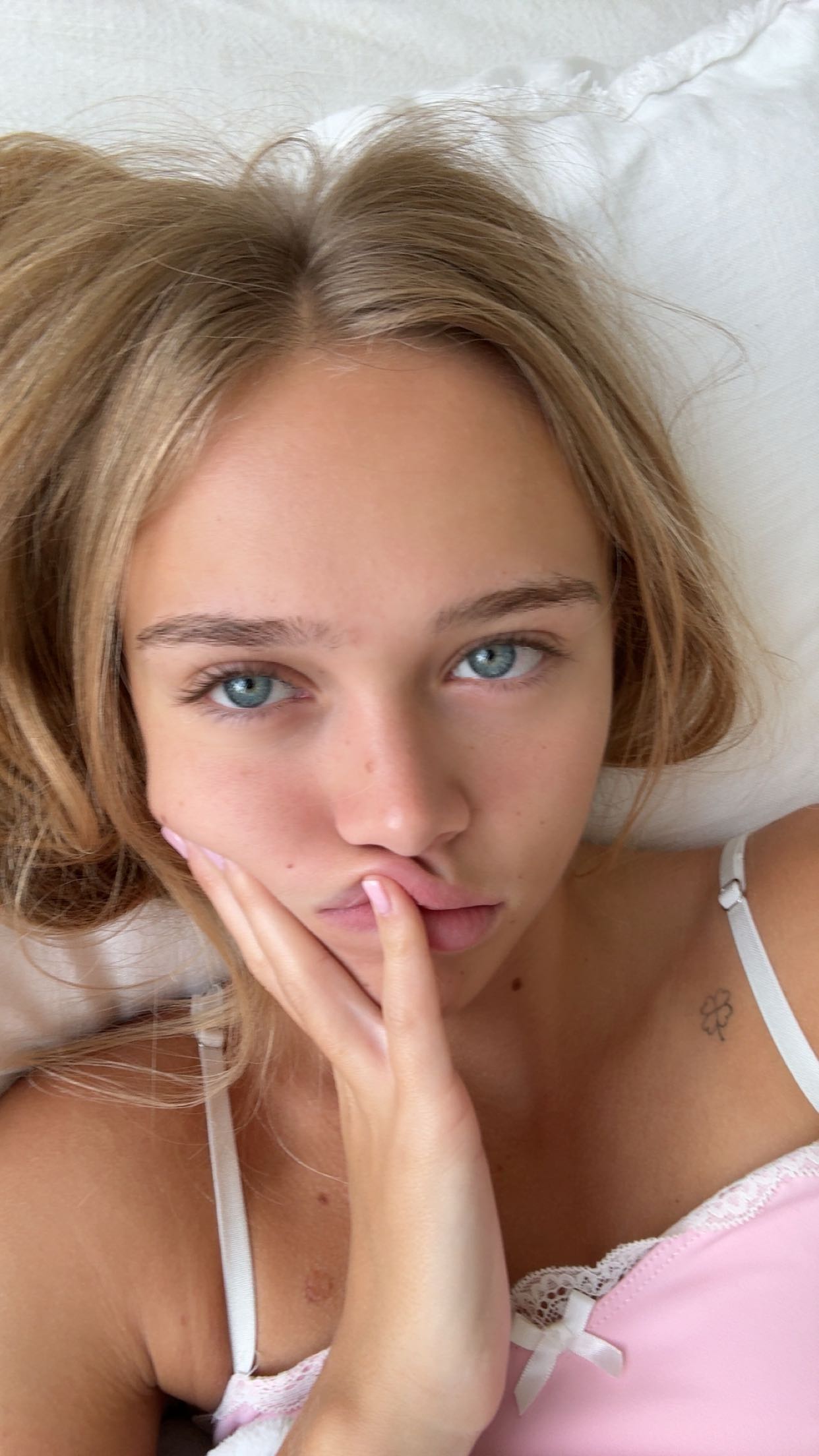 kydoddss snapchat image archive image