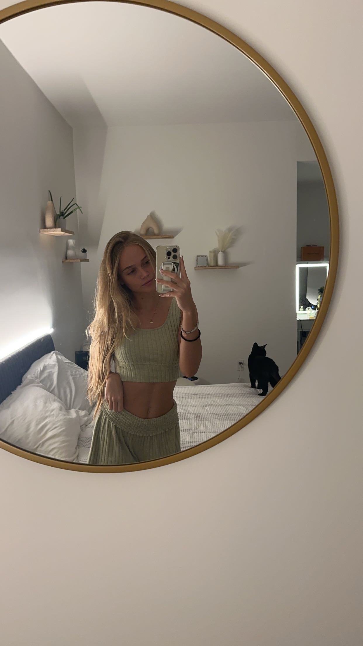 kydoddss snapchat image archive image