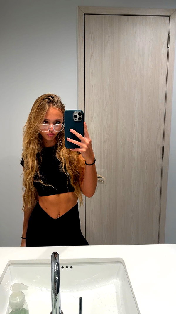 kydoddss snapchat image archive image