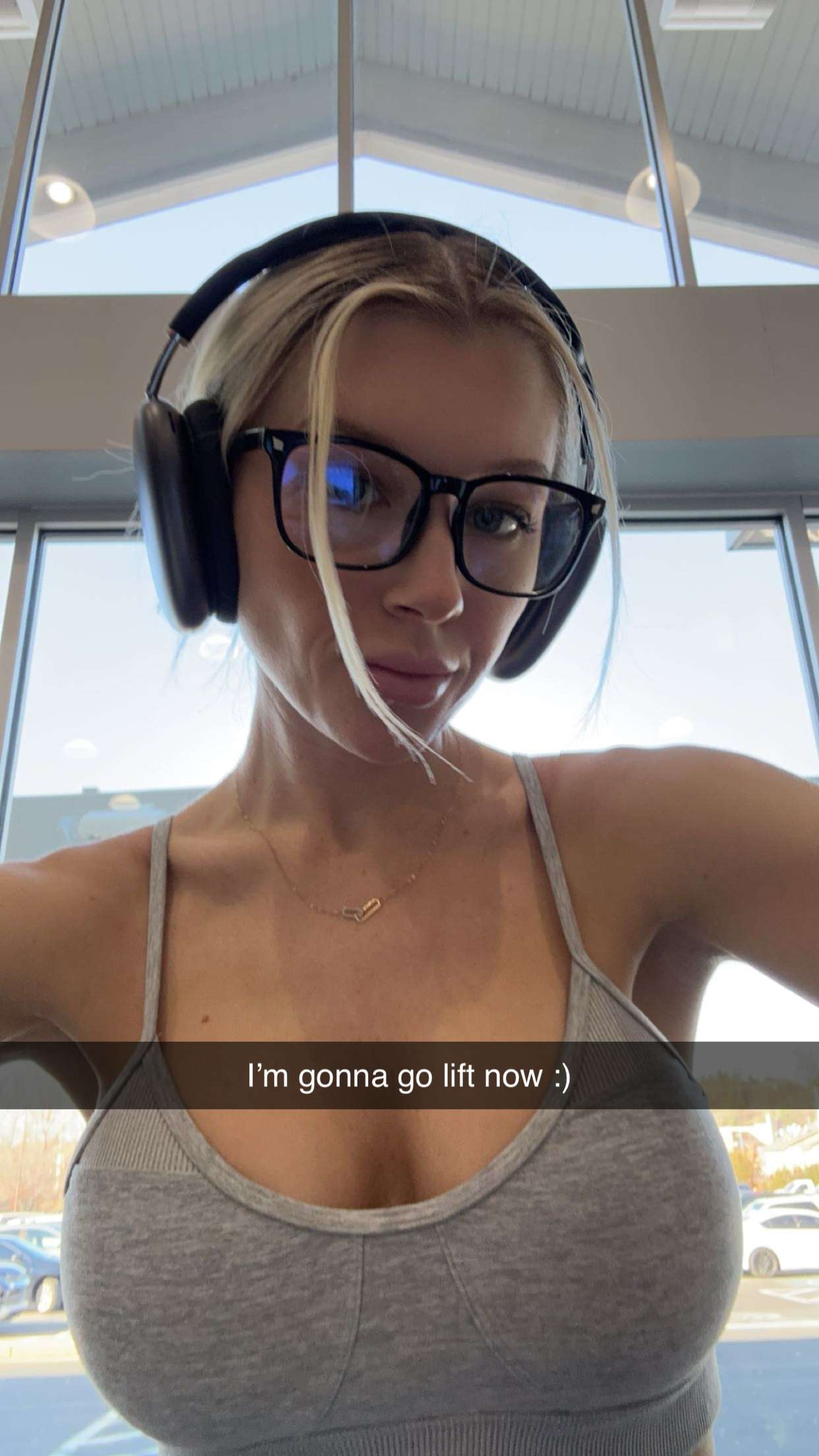 kylaayese snapchat image archive image