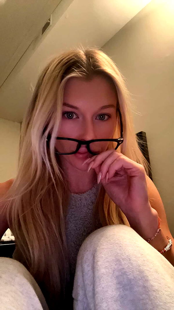 kylaayese image ~ Altpins