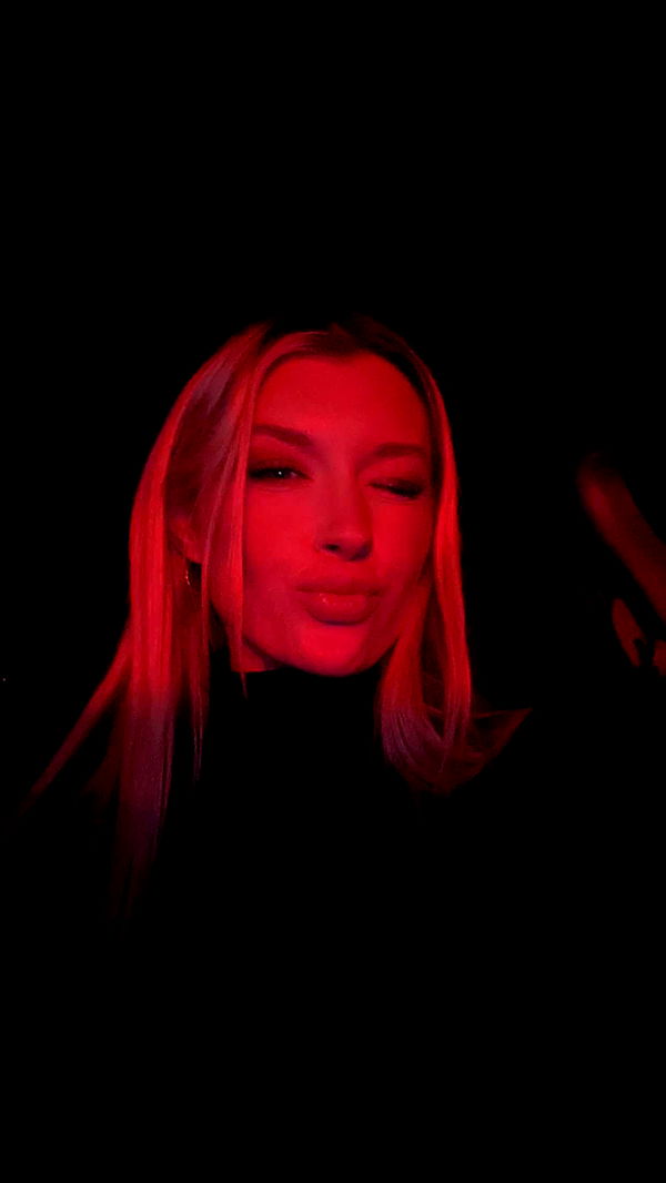 kylaayese image ~ Altpins