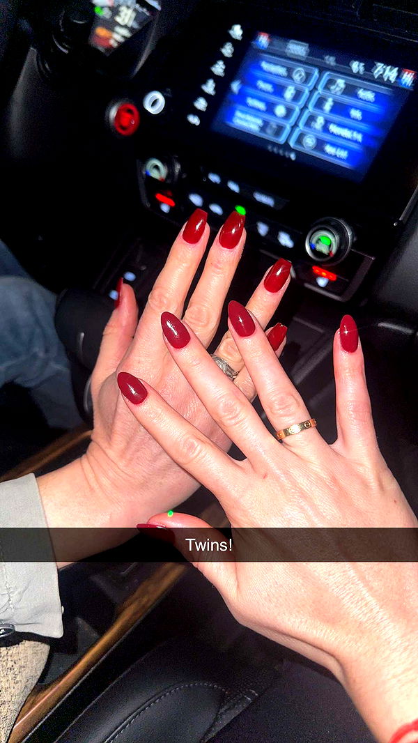 kylaayese image ~ Altpins