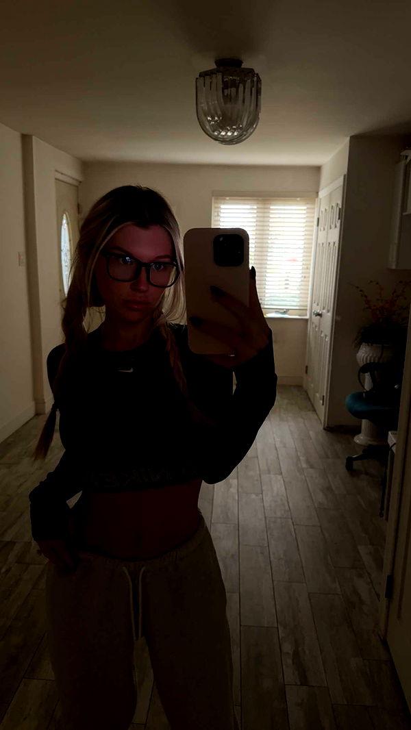 kylaayese image ~ Altpins